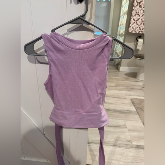 Tie in the back shirt Size Medium Color Purple - Picture 1 of 4